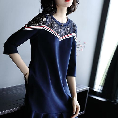 一襲裙裝映笑顏，滿室飯香暖人間 家的雙重浪漫